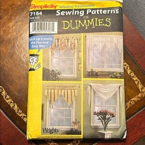 Simplicity Sewing Patterns for Dummies - Yellow Cover